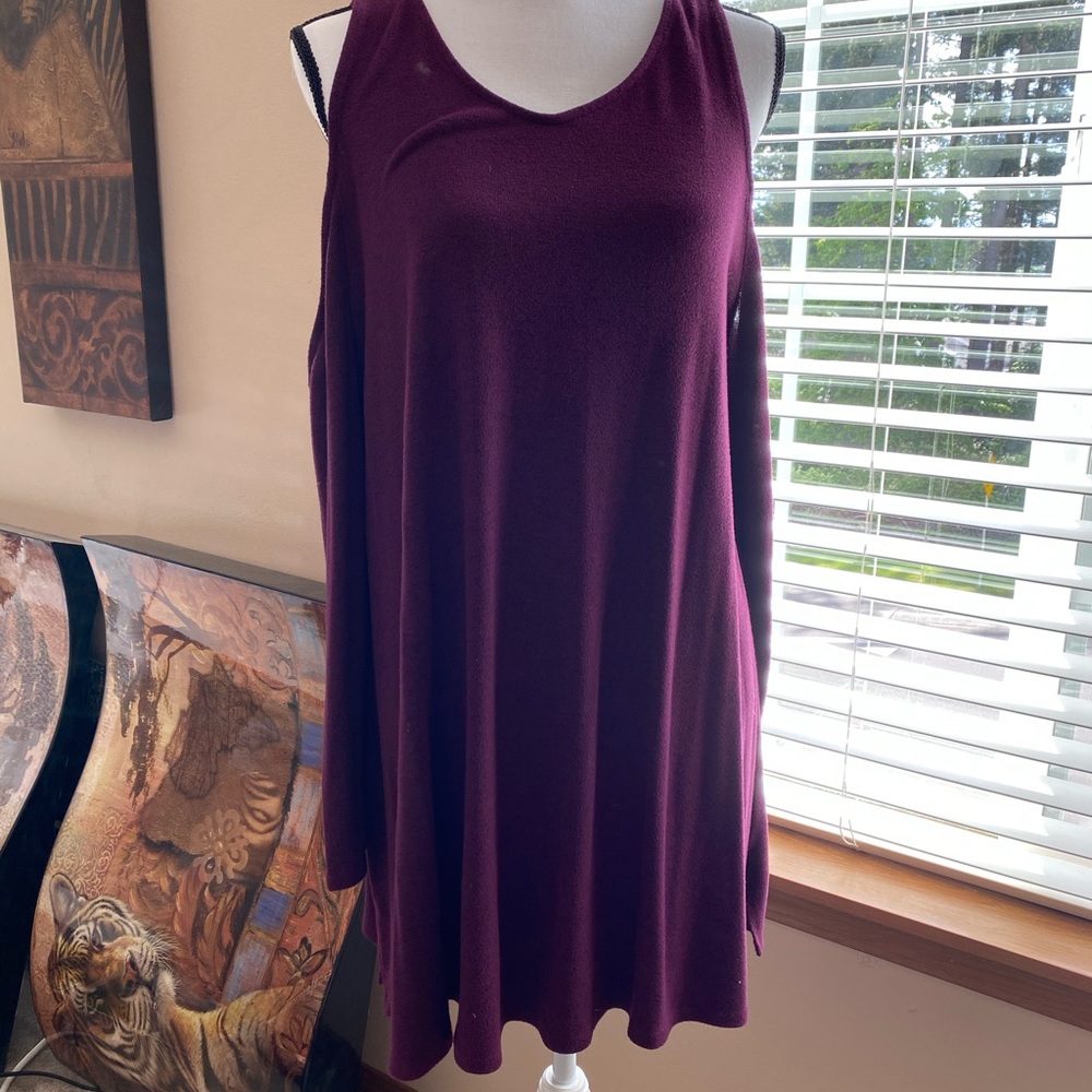 Maternity Cold shoulder sweater